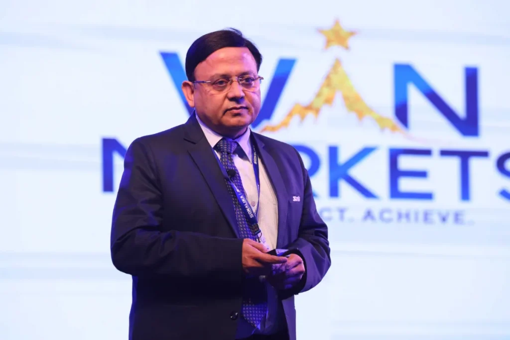 رئيس المصنع الدولي للجرارات جوراف ساكسينا