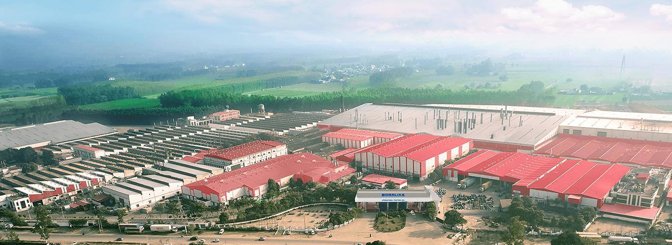 المصنع الدولي للجرارات